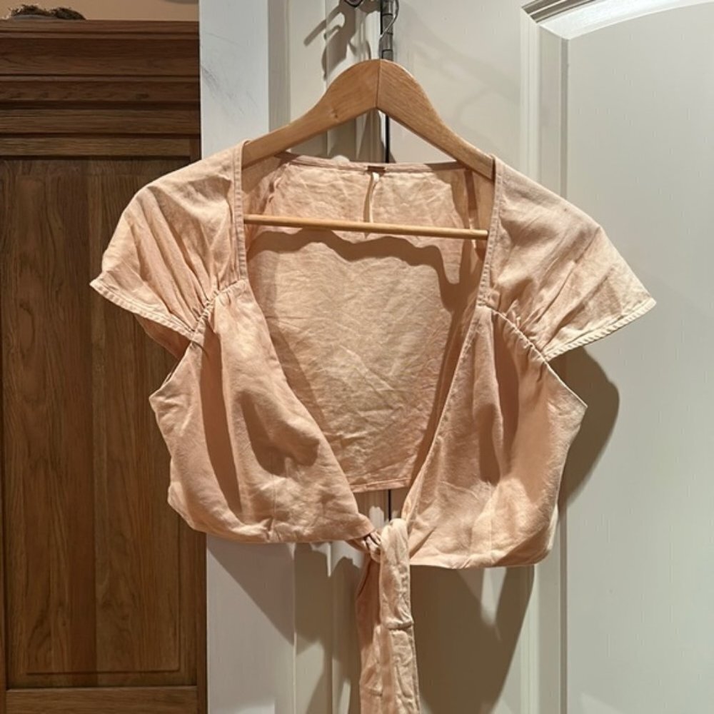 FREE PEOPLE large wrap top short sleeve women’s